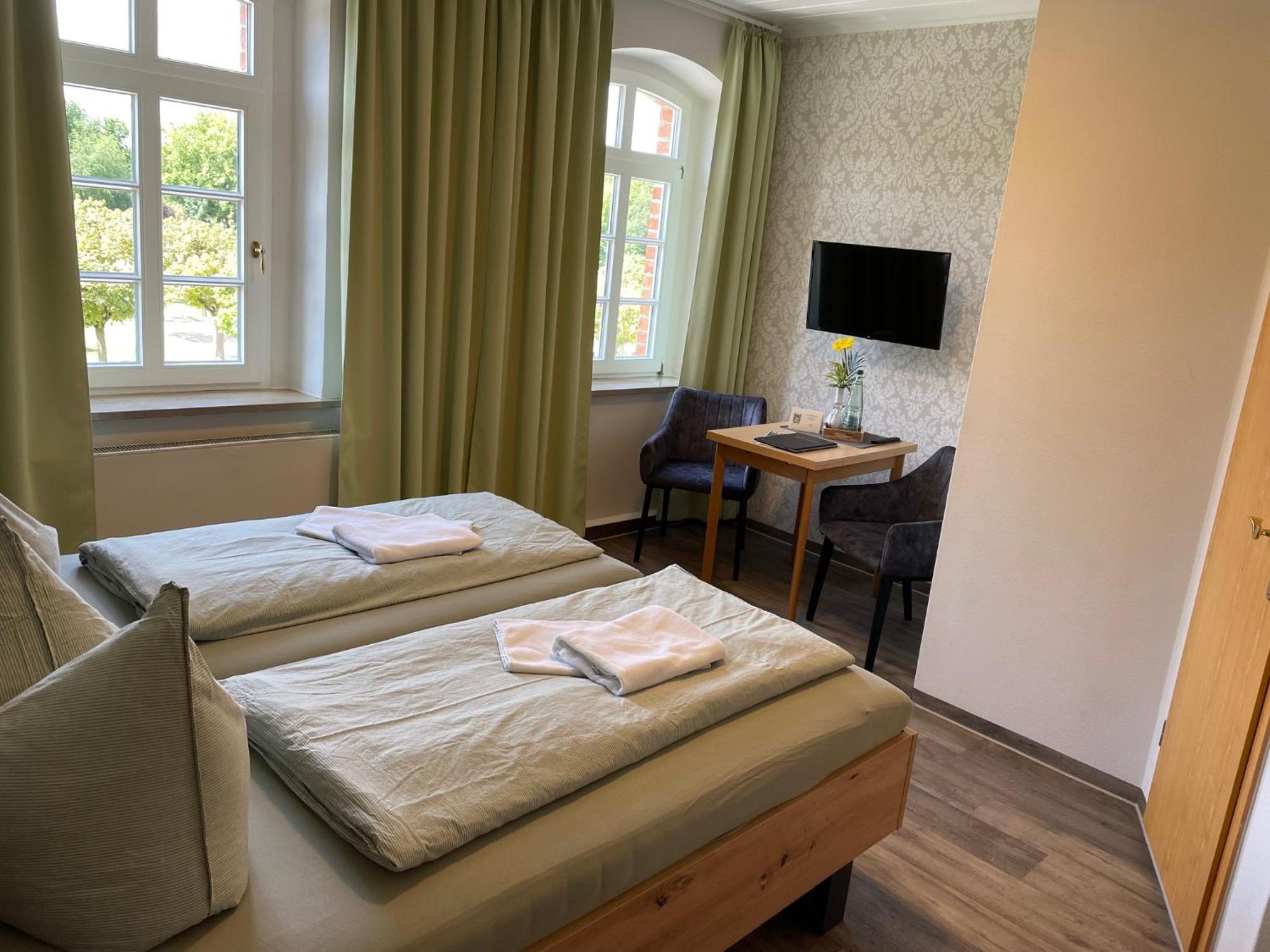 Appartments Zur Schlosswache Делич Екстериор снимка